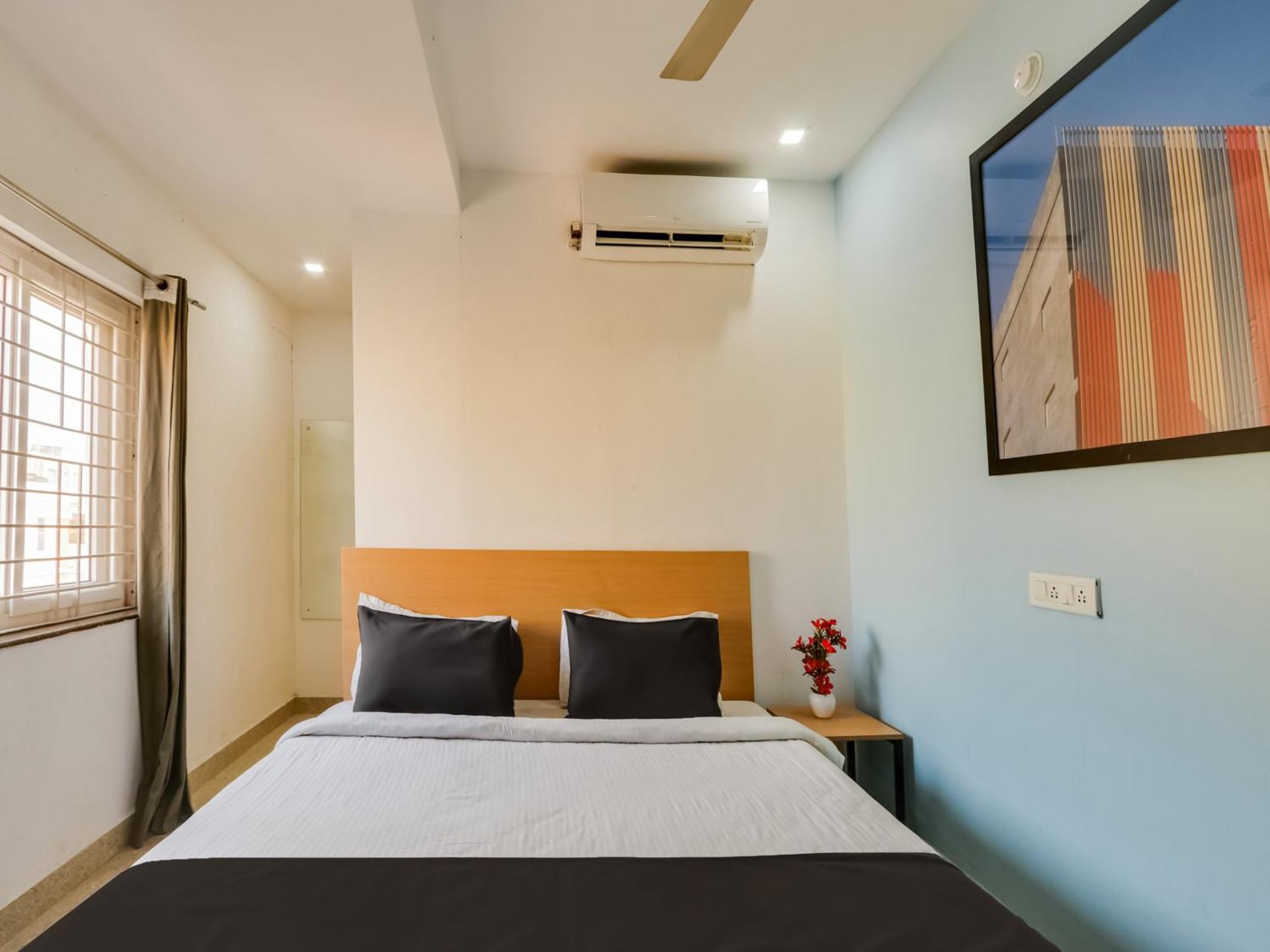 Super Townhouse Qualia Prime Hotel Near Nexus Mall Hajdarábád Exteriér fotografie